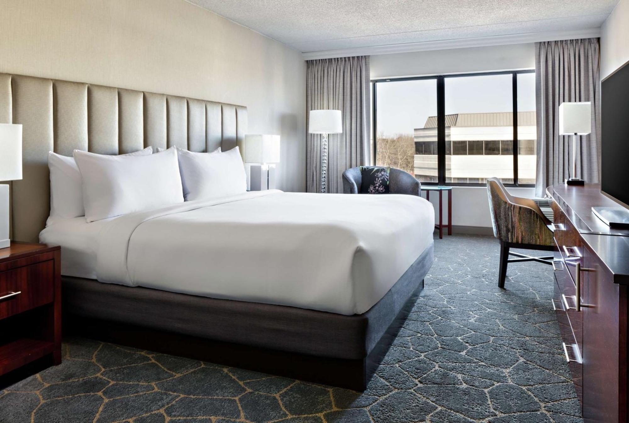 Doubletree By Hilton Fairfield Hotel & Suites Εξωτερικό φωτογραφία