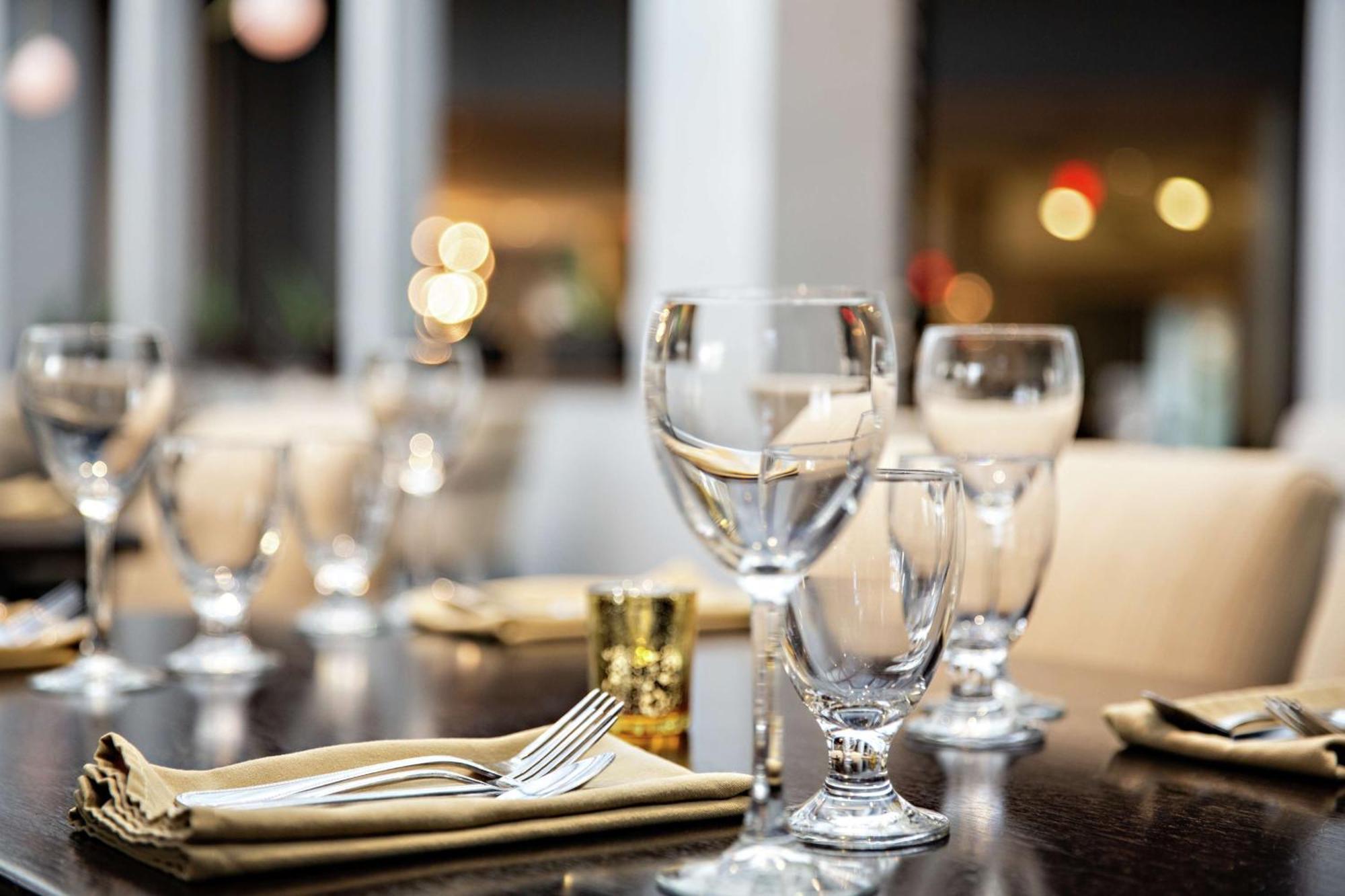 Doubletree By Hilton Fairfield Hotel & Suites Εξωτερικό φωτογραφία